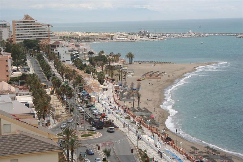 apartamento primera linea Appartamento Benalmádena Esterno foto